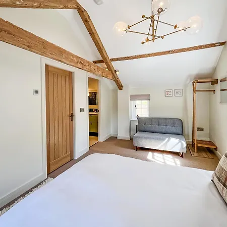 Stables - Uk51829 Tatil Evi *